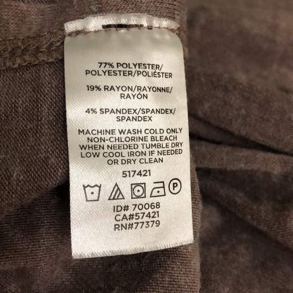 Ann Taylor short sleeved top - Picture 6 of 6